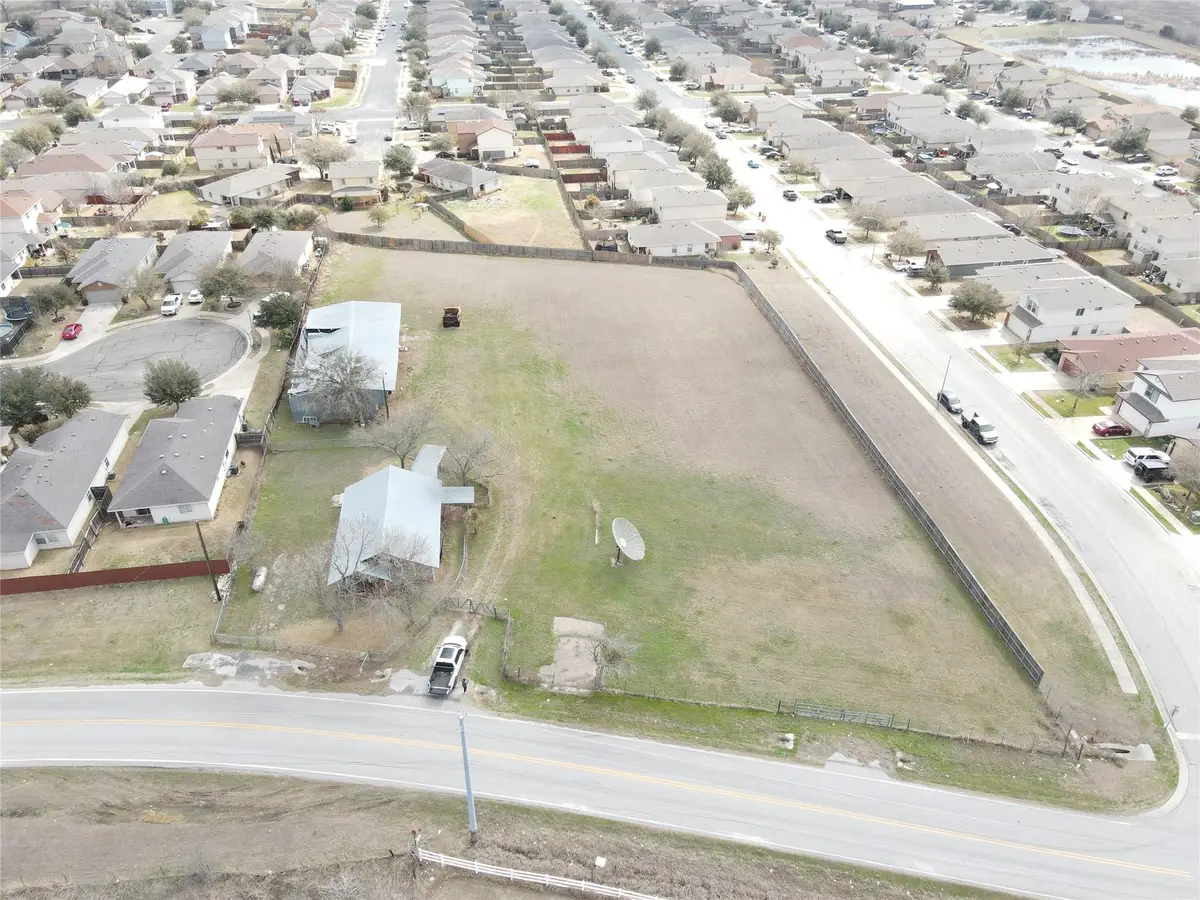 5807 Pearce Ln, Del Valle, TX 78617 - Image #1
