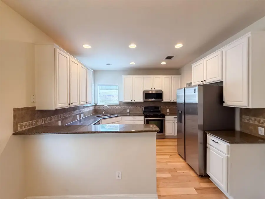 12016 Timber Heights Dr, Austin, TX 78754 - #3