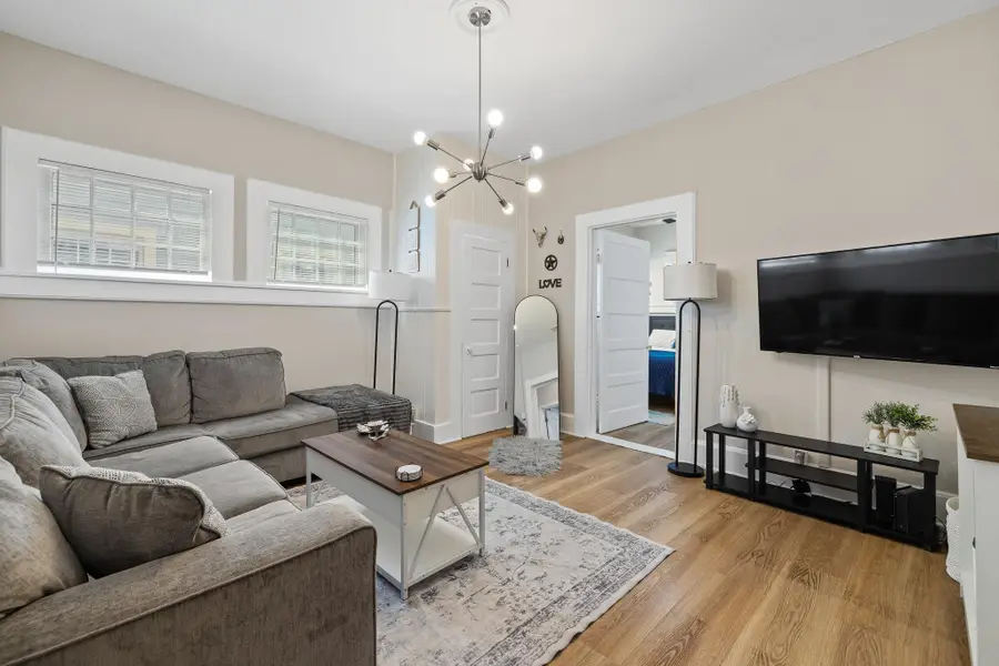 2503 Gonzales St, Austin, TX 78702 - #2