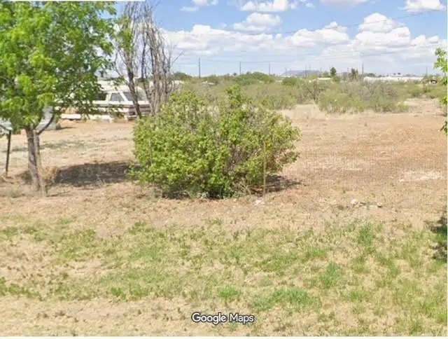 102 N Aparejo St, Marfa, TX 79843 - Image #1