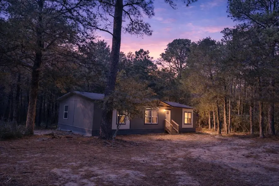 1053 Elm Crest Dr, New Ulm, TX 78950 - #2