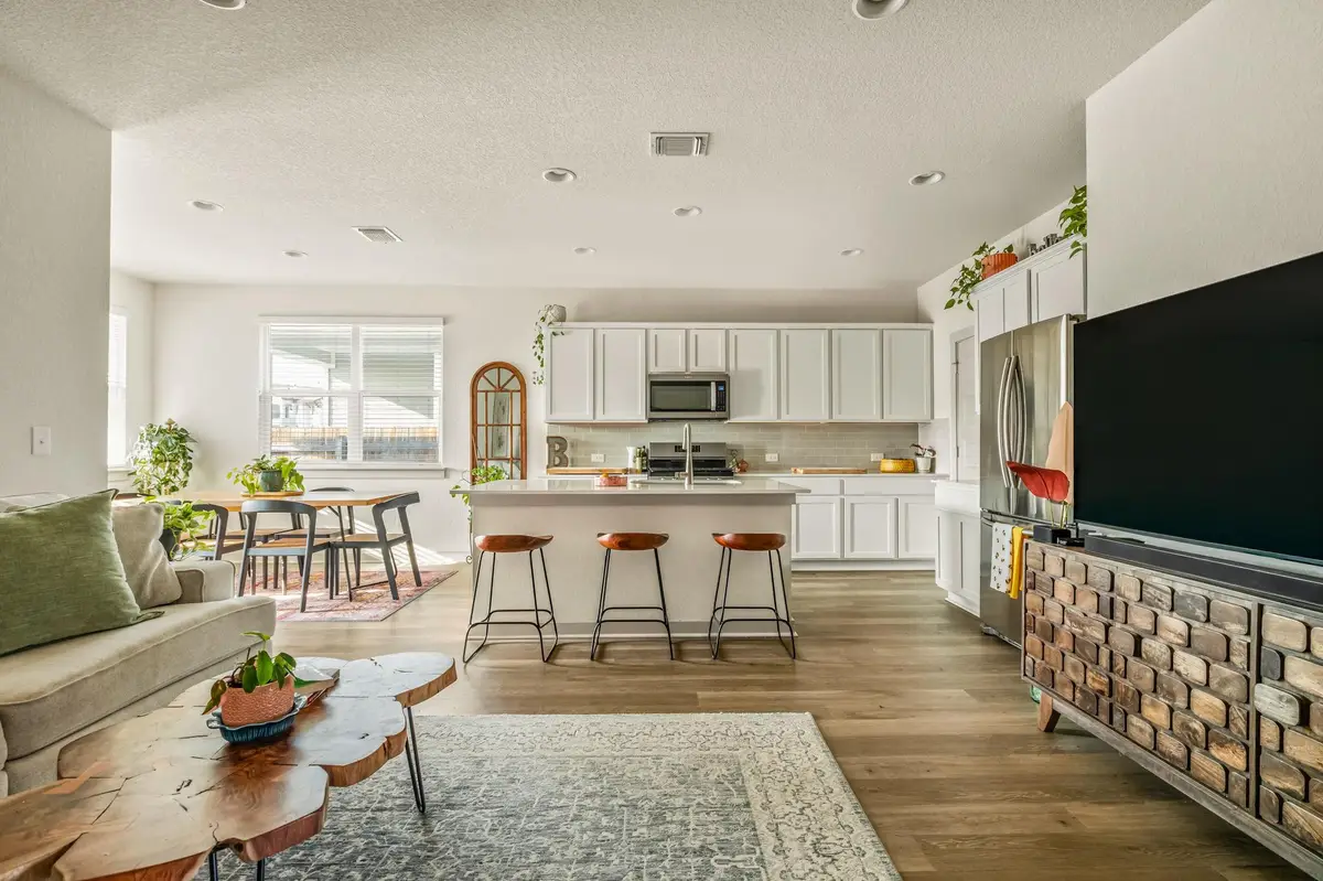 10002 Baden Ln, Austin, TX 78754 - Image #1