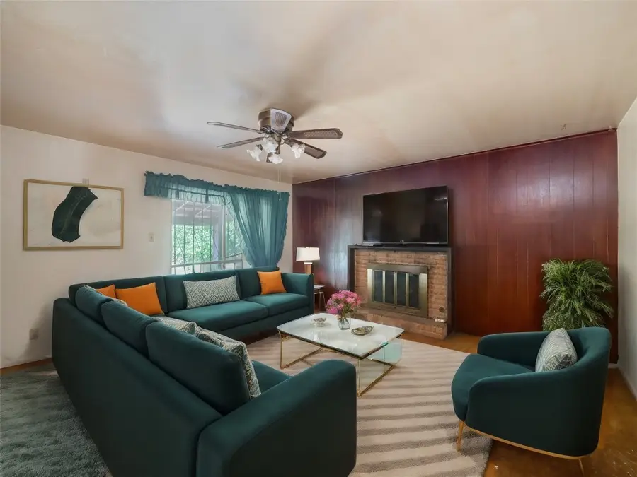 403 and 401 Ramble Ln, Austin, TX 78745 - Image #3