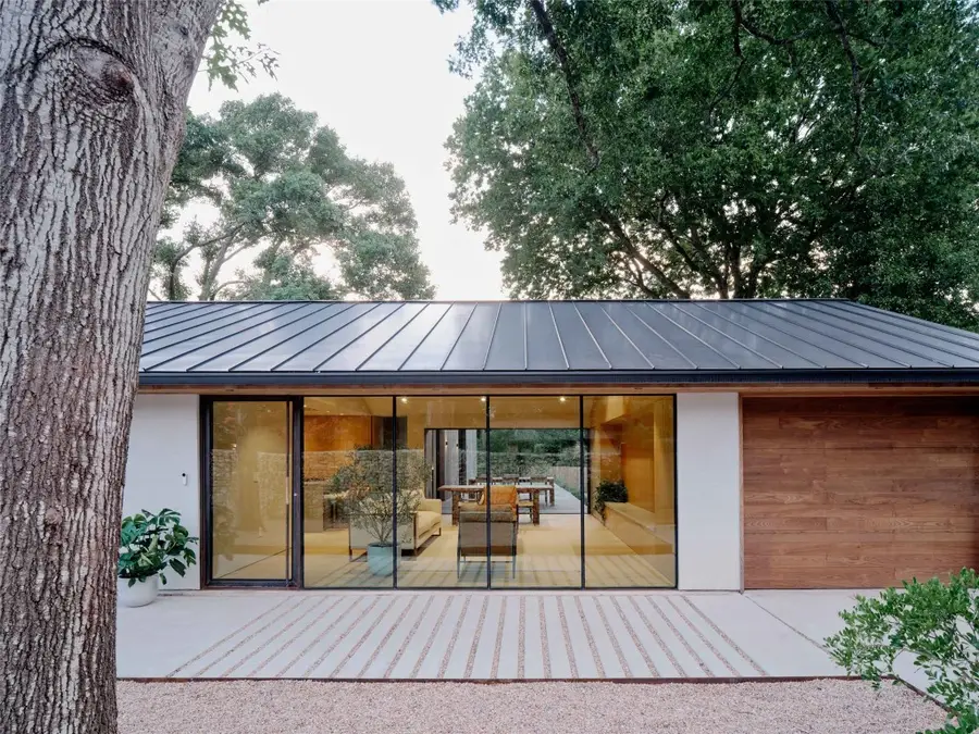 2708 Friar Tuck Ln, Austin, TX 78704 - Image #2