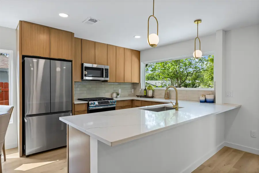 1433 Salem Meadow Cir, Austin, TX 78745 - #3