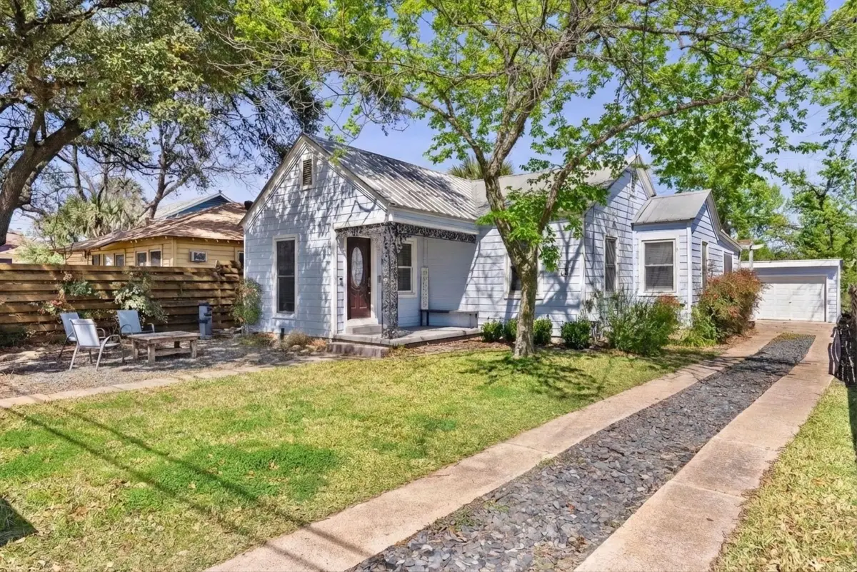 906 E 43rd St, Austin, TX 78751 - #1