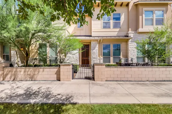 6814 E Riverside Dr #32, Austin, TX 78741