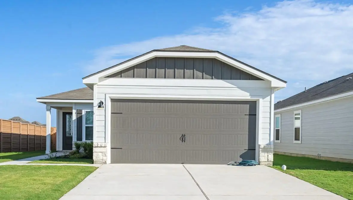 140 Wirepass Crst, Jarrell, TX 76537 - #1
