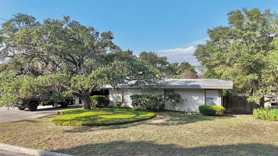 107 El Rancho Way #103 & 107, San Antonio, TX 78209 - Image #2