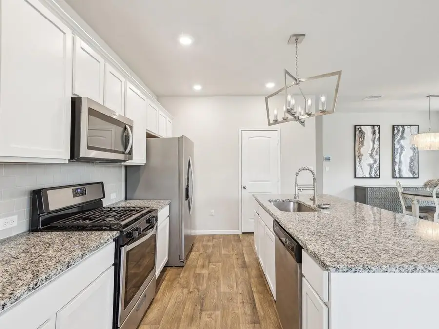 709 Bluffview Dr, Bastrop, TX 78602 - Image #3