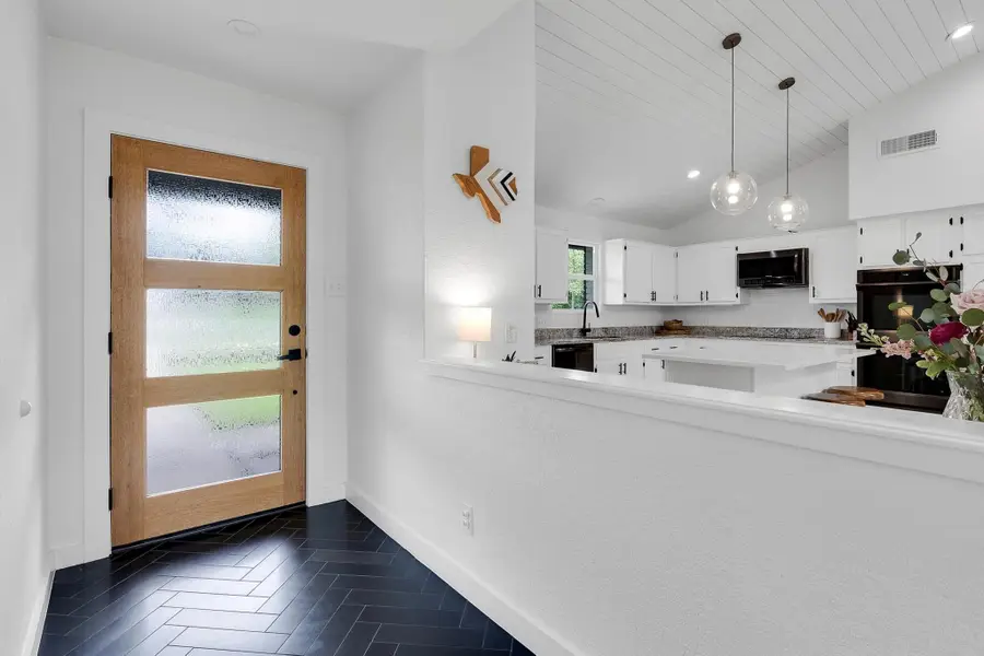 9105 Elm Creek Cv, Austin, TX 78736 - #3