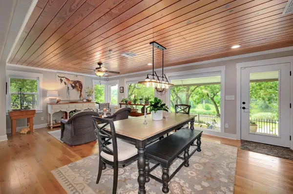 1020 River Rd, Wimberley, TX 78676