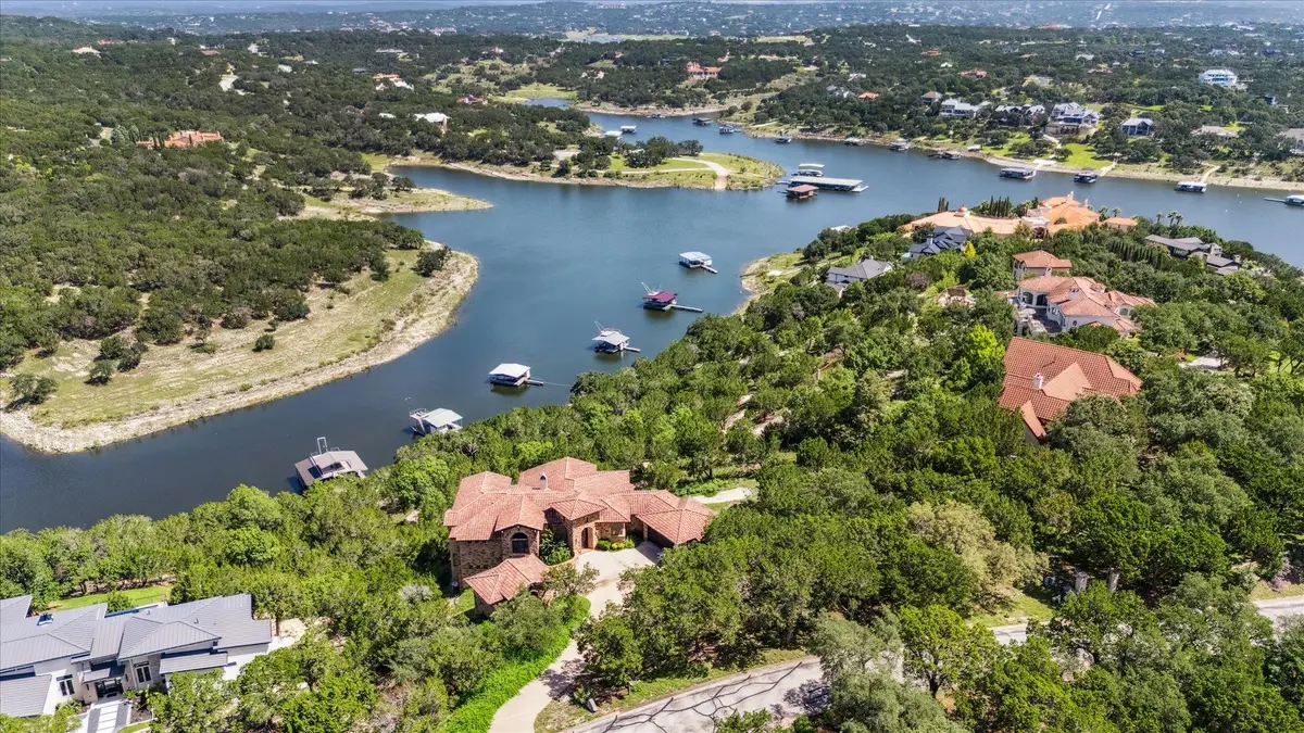 709 S Angel Light Dr, Spicewood, TX 78669 - Image #1