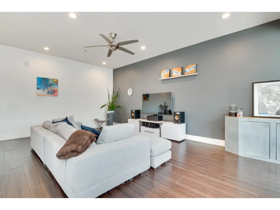 604 N Bluff Dr #125, Austin, TX 78745 - Image #2