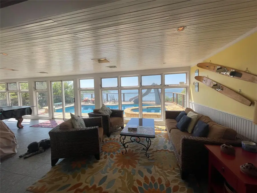 138 Suzann Ln, Burnet, TX 78611 - #3