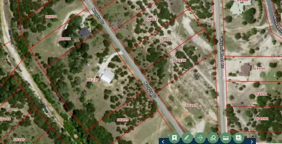 410 Murphy Dr, Bertram, TX 78605 - Image #3