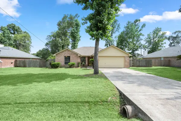 6707 Woodland Oaks, Magnolia, TX 77354