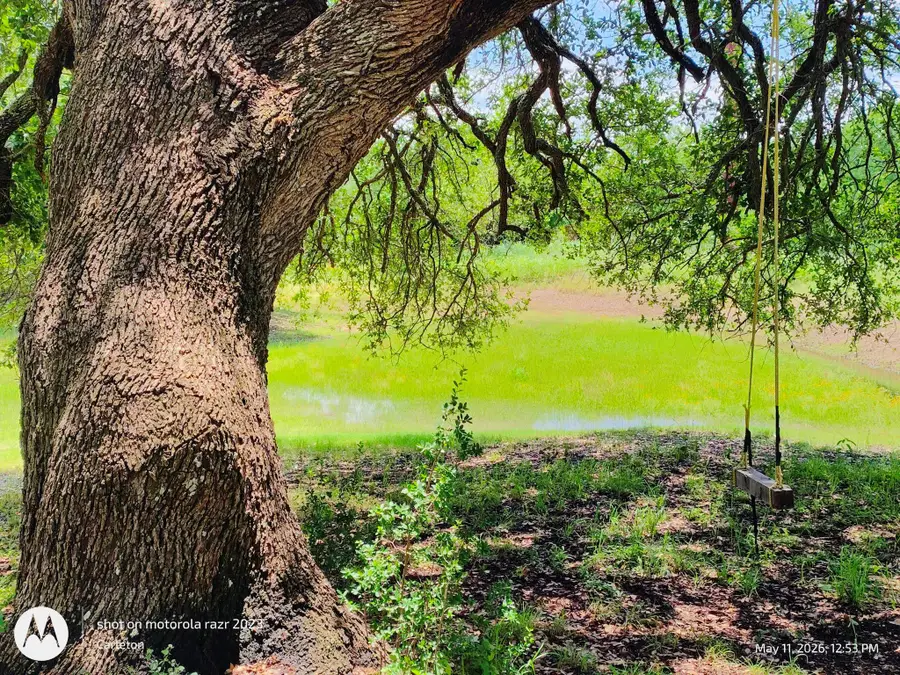 601 E Austin Ave, Llano, TX 78643 - #3