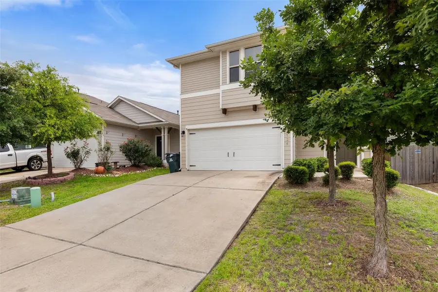 124 Guemal Rd, Buda, TX 78610 - #2