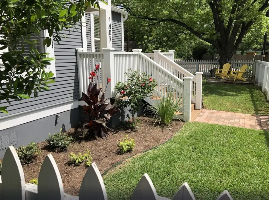 1407 S Myrtle St, Georgetown, TX 78626 - #3