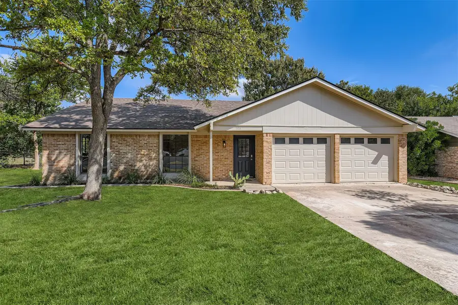 7128 S Brook Dr, Austin, TX 78736 - Image #2