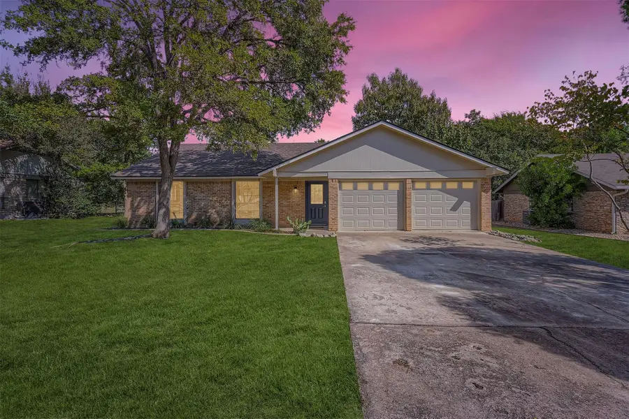 7128 S Brook Dr, Austin, TX 78736 - Image #3