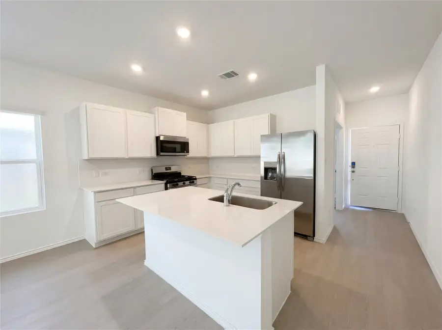 177 Cibolo Creek Loop, Bastrop, TX 78602 - #2