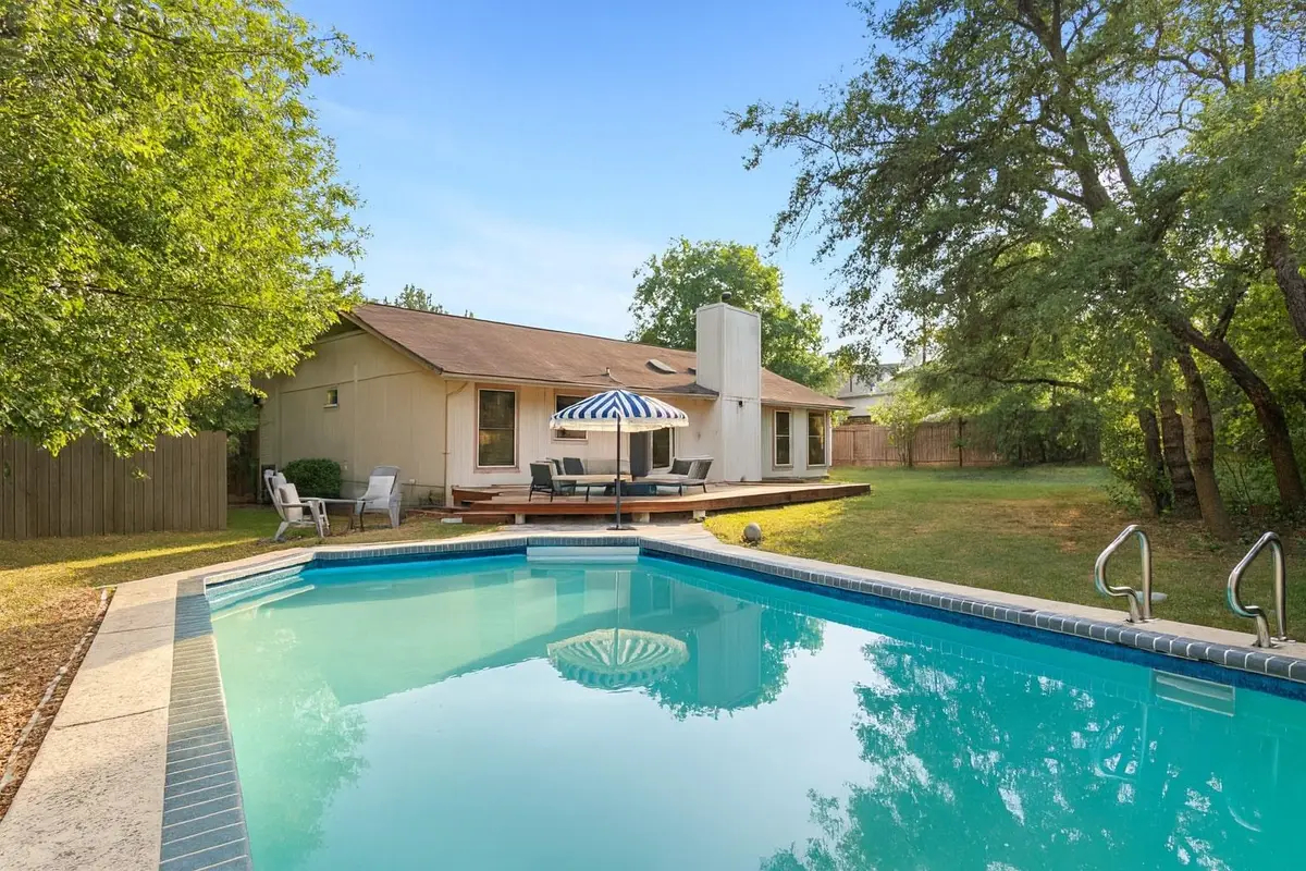 9702 Westward Dr, Austin, TX 78733 - Image #1