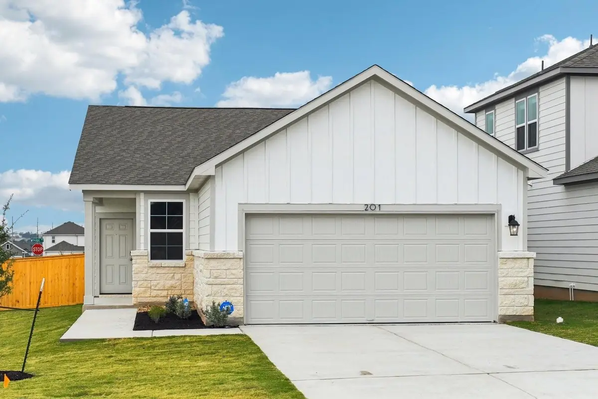 201 Firefox Way, Jarrell, TX 76537 - Image #1