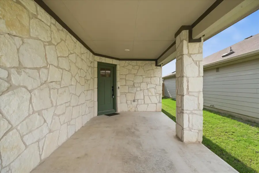 105 Krause Springs Dr, Hutto, TX 78634 - #2
