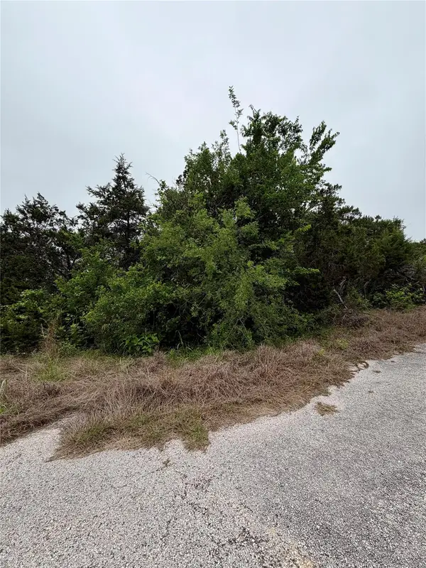 8903 Eagle Pass, Lago Vista, TX 78645