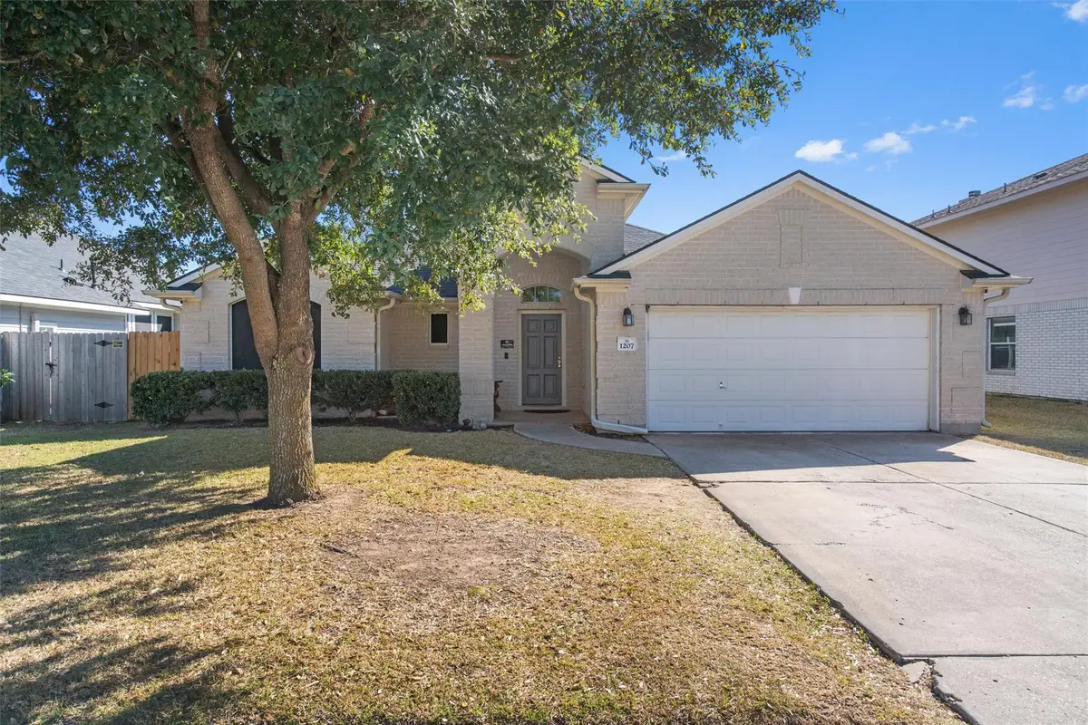 1207 Utopia Ln, Hutto, TX 78634 - #1