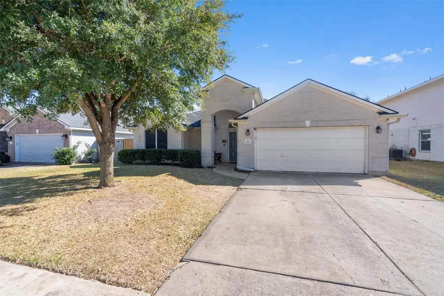 1207 Utopia Ln, Hutto, TX 78634 - #2