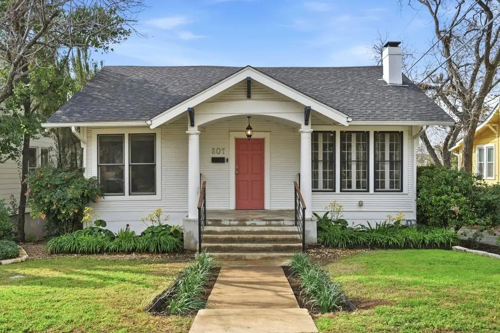 807 W 30th St, Austin, TX 78705 - Image #1