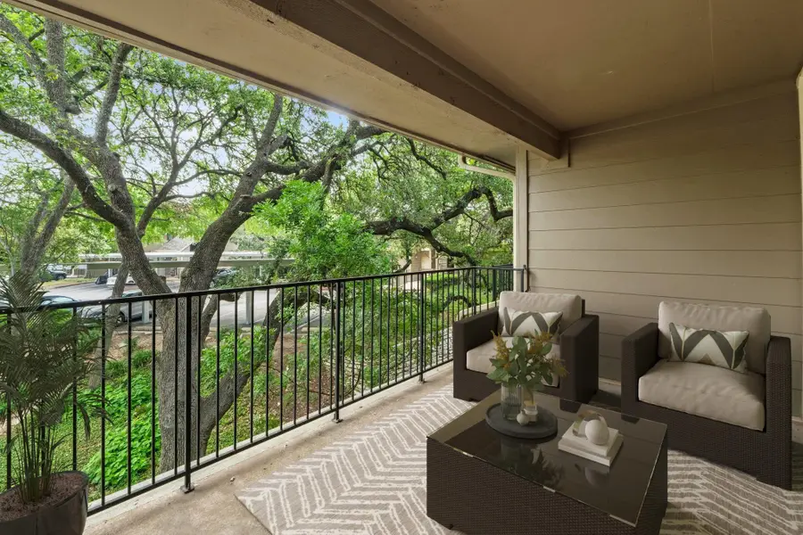 1135 Barton Hills Dr #240, Austin, TX 78704 - Image #2