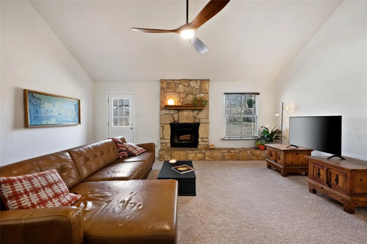 5100 Lambs Ln, Austin, TX 78744 - Image #1