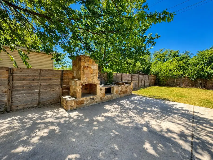 1907 Bitter Creek Dr, Austin, TX 78744 - #3