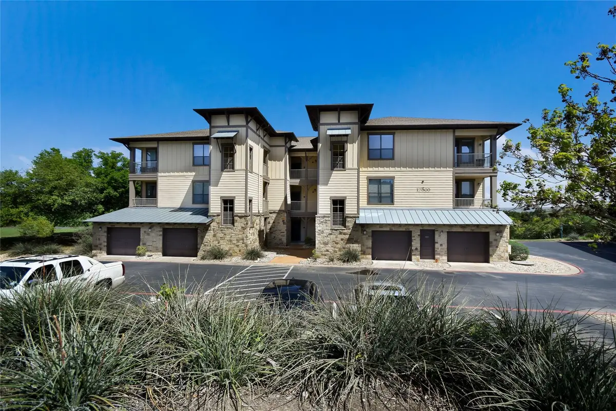 17800 Edgewood Way #203, Jonestown, TX 78645 - #1