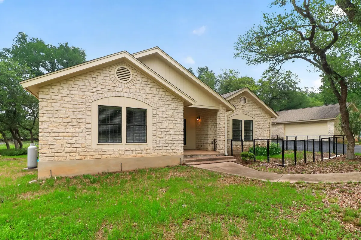 128 Mockingbird Ln, Georgetown, TX 78633 - #1