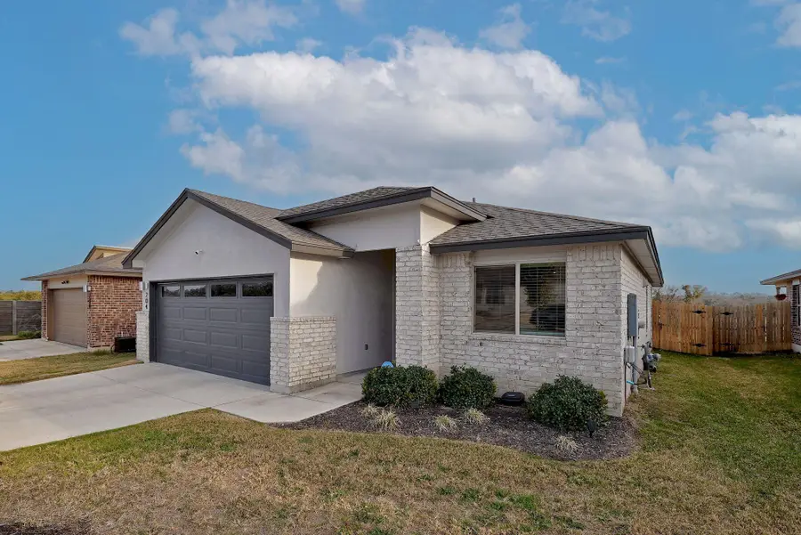 204 Halford Rd, Georgetown, TX 78633 - Image #3