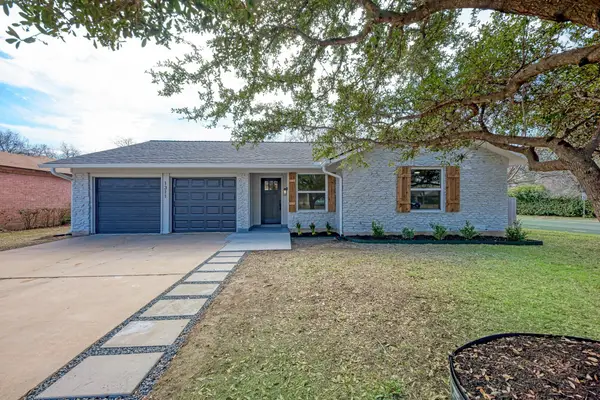 1311 Meadgreen Dr, Austin, TX 78758