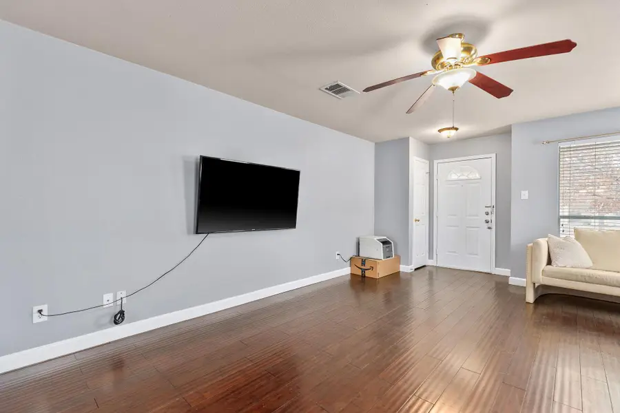 2716 Breezy Point Cv, Round Rock, TX 78665 - Image #2