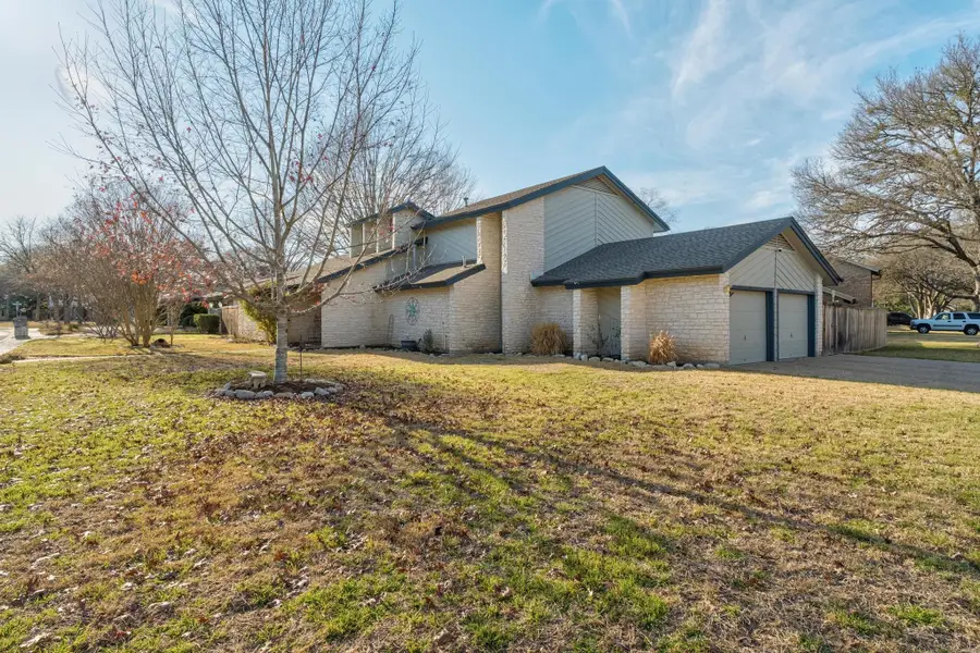 10400 La Costa Dr, Austin, TX 78747 - #2