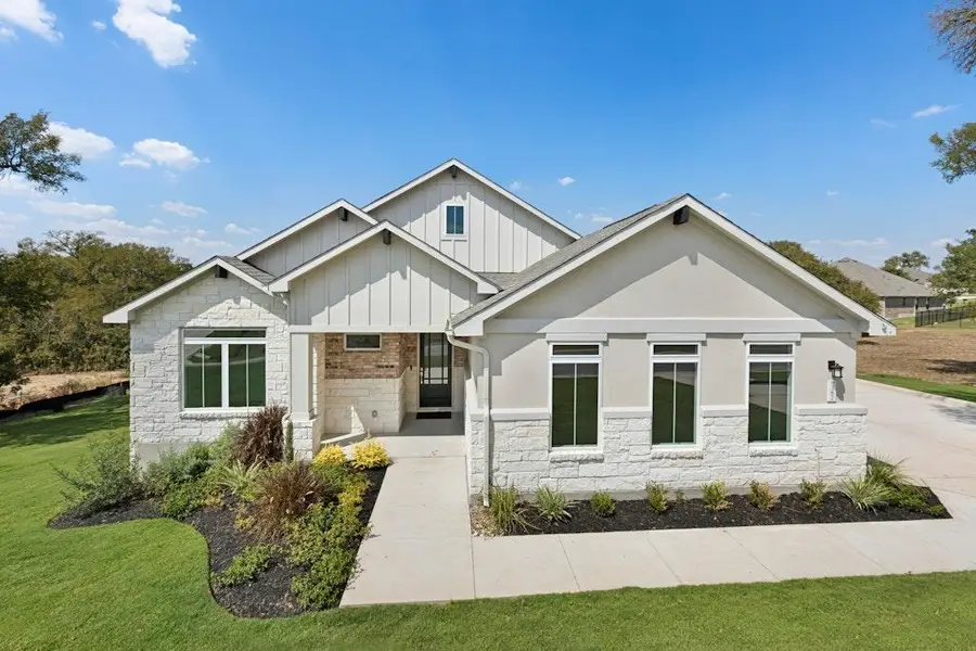 382 Double Eagle Ranch Dr, Cedar Creek, TX 78612 - Image #2