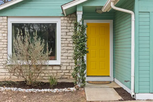 6016 Baton Rouge Dr, Austin, TX 78727