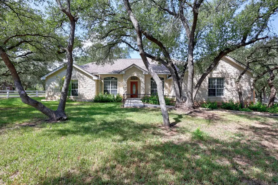 125 Ridgewood Cv, Georgetown, TX 78633 - Image #2