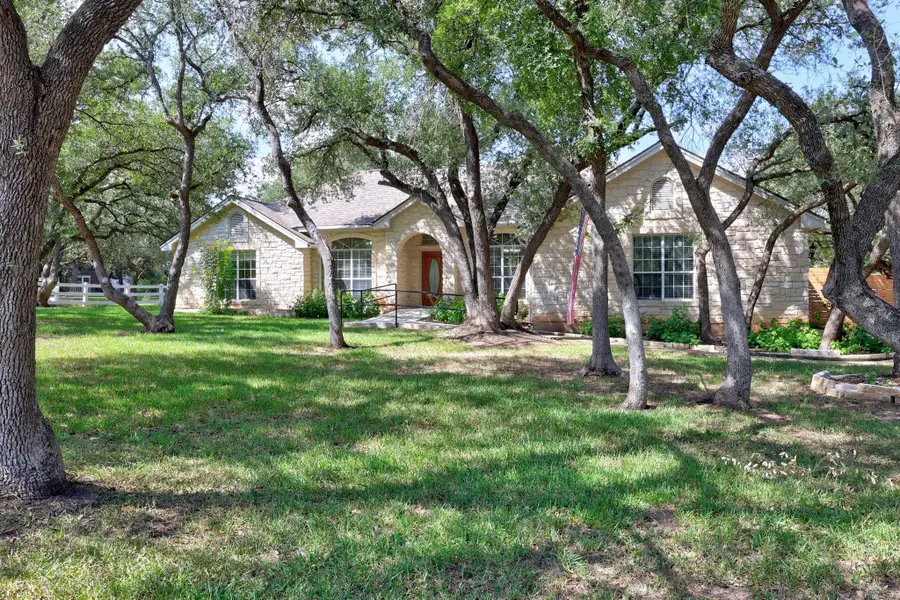 125 Ridgewood Cv, Georgetown, TX 78633 - Image #3