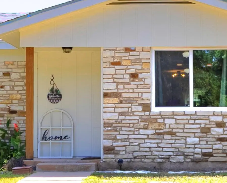 304 Mildred St, Burnet, TX 78611 - #3
