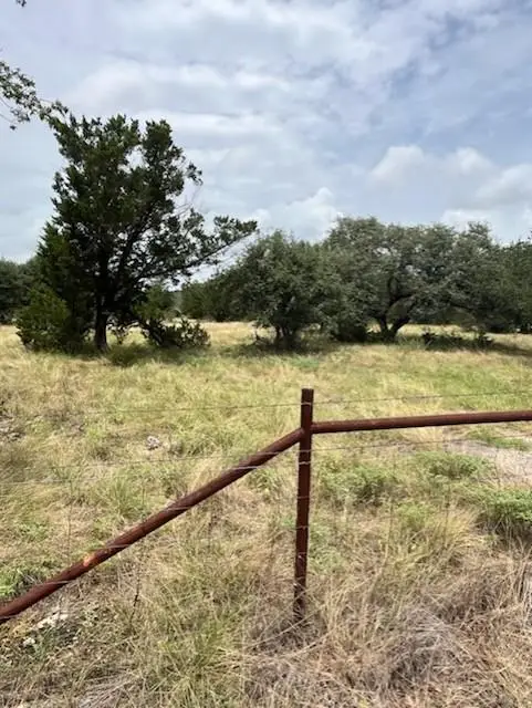 2 Pecan 2 Rd, Florence, TX 76527 - #3