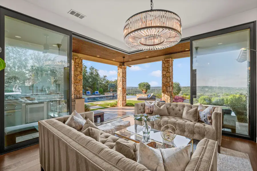 1832 Windy Walk Cv, Spicewood, TX 78669 - Image #3